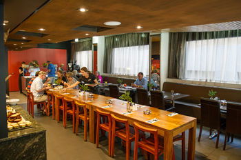 Crossley Hotel Melbourne - Mackay Tourism 32