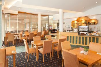 Melbourne Metropole Central - Mackay Tourism 9