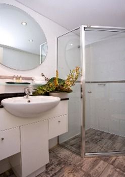 Adina Apartment Hotel Coogee - Mackay Tourism 2