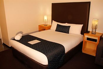 Sandown Regency - Mackay Tourism 1
