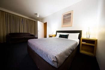 Sandown Regency - Mackay Tourism 14
