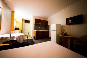 Sandown Regency - Mackay Tourism 17