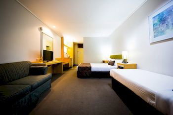 Sandown Regency - Mackay Tourism 23