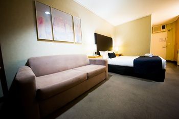 Sandown Regency - Mackay Tourism 26