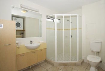 Beach Retreat Coolum - Mackay Tourism 11