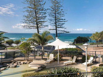 Beach Retreat Coolum - Mackay Tourism 48