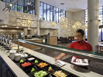Ibis Melbourne Hotel And Apartments - Mackay Tourism 6