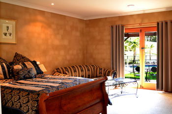 Estate Tuscany - Mackay Tourism 23
