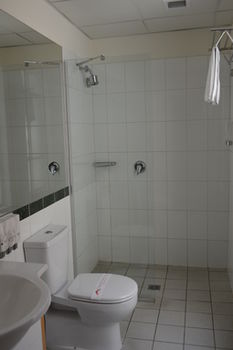 YTI Garden Hotel - Mackay Tourism 0