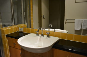 YTI Garden Hotel - Mackay Tourism 24