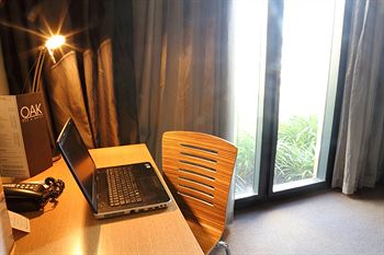 Alpha Hotel Eastern Creek - Mackay Tourism 18