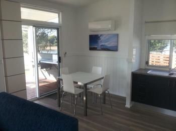 Sydney Lakeside Holiday Park - Mackay Tourism 1