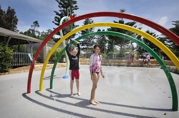 Sydney Lakeside Holiday Park - Mackay Tourism 8