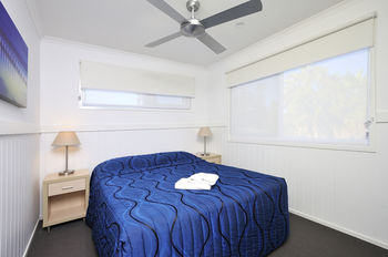 Sydney Lakeside Holiday Park - Mackay Tourism 9