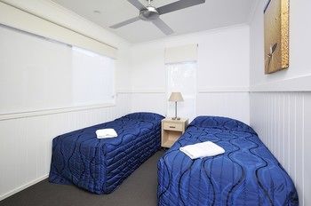 Sydney Lakeside Holiday Park - Mackay Tourism 23