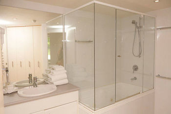 The Emerald Resort Noosa - Mackay Tourism 4