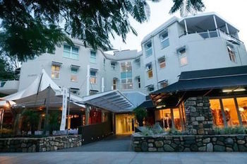 The Emerald Resort Noosa - Mackay Tourism 11