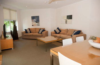 The Emerald Resort Noosa - Mackay Tourism 19