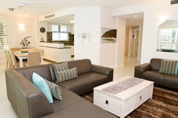 The Emerald Resort Noosa - Mackay Tourism 60