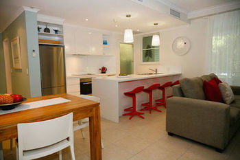 The Emerald Resort Noosa - Mackay Tourism 65