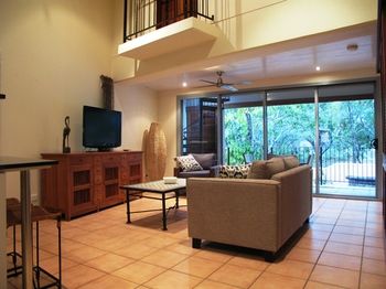 L'Auberge Noosa - Mackay Tourism 14
