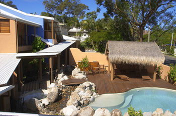 L'Auberge Noosa - Mackay Tourism 19