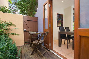 L'Auberge Noosa - Mackay Tourism 25