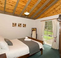 Hill aposNapos Dale Farm Cottages - Mackay Tourism