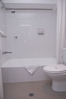 The Savoy Double Bay Hotel - Mackay Tourism 3