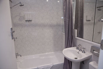 The Savoy Double Bay Hotel - Mackay Tourism 5