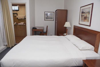 The Savoy Double Bay Hotel - Mackay Tourism 10