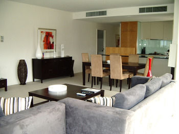 AKOM Docklands - Mackay Tourism 6