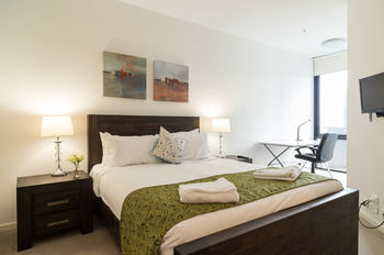 AKOM Docklands - Mackay Tourism 42