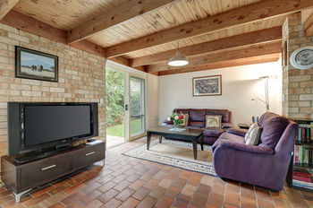 Bungunyah Apartments - Mackay Tourism 23