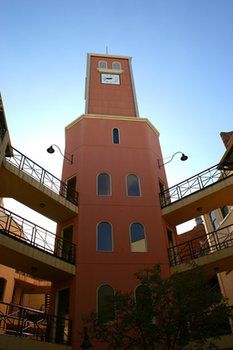Carlton Clocktower Apartments - Mackay Tourism 0