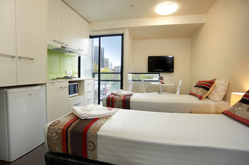 City Edge North Melbourne - Mackay Tourism 4