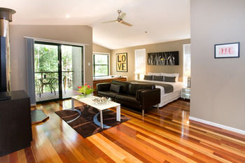 Amore On Buderim Luxury Rainforest Cabins - Mackay Tourism 21