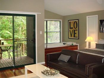 Amore On Buderim Luxury Rainforest Cabins - Mackay Tourism 9