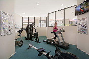 Aqua Vista Resort - Mackay Tourism 17