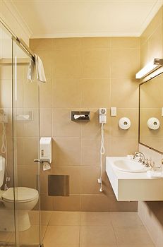 Lamplighter Motel - Mackay Tourism 4