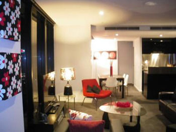 Docklands Executive Apartments - Mackay Tourism 11