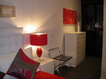 Docklands Executive Apartments - Mackay Tourism 27