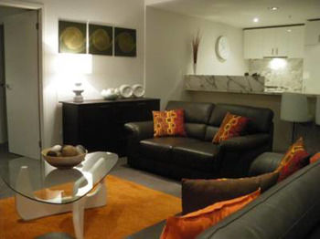 Docklands Executive Apartments - Mackay Tourism 32