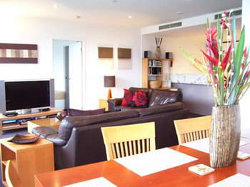 Docklands Executive Apartments - Mackay Tourism 36
