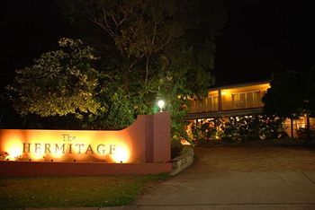 The Hermitage Motel - Mackay Tourism 10