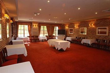 The Hermitage Motel - Mackay Tourism 14