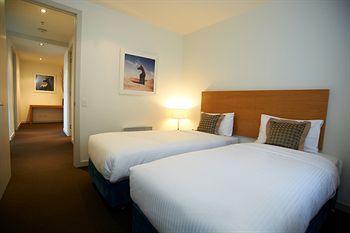 Amity South Yarra Apartments - Mackay Tourism 11