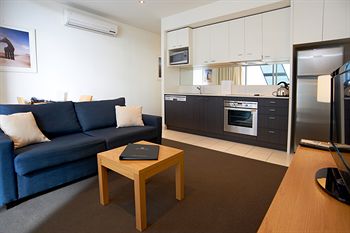 Amity South Yarra Apartments - Mackay Tourism 15