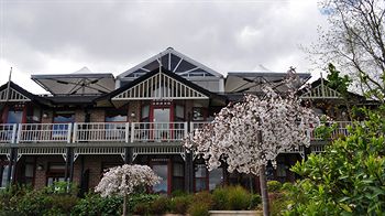 Echoes Boutique Hotel And Restaurant - Mackay Tourism 0
