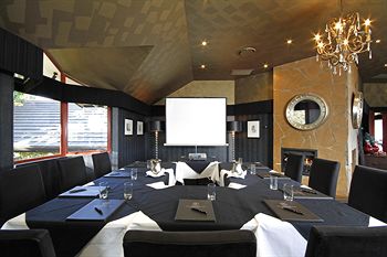 Echoes Boutique Hotel And Restaurant - Mackay Tourism 1